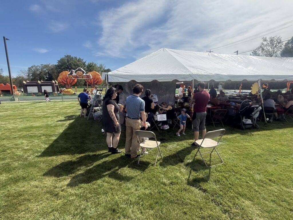8aaaf374f756bc8902307840f60da1afdad3a298fc037185e3e79f08bd26a865 Must-Have Rentals for a Successful Fall Festival